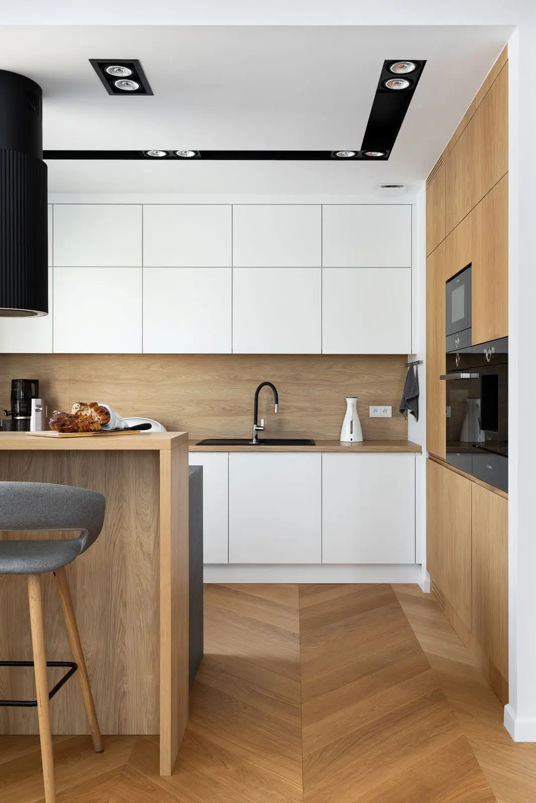 Design: Anna Dvořák - Zamiara