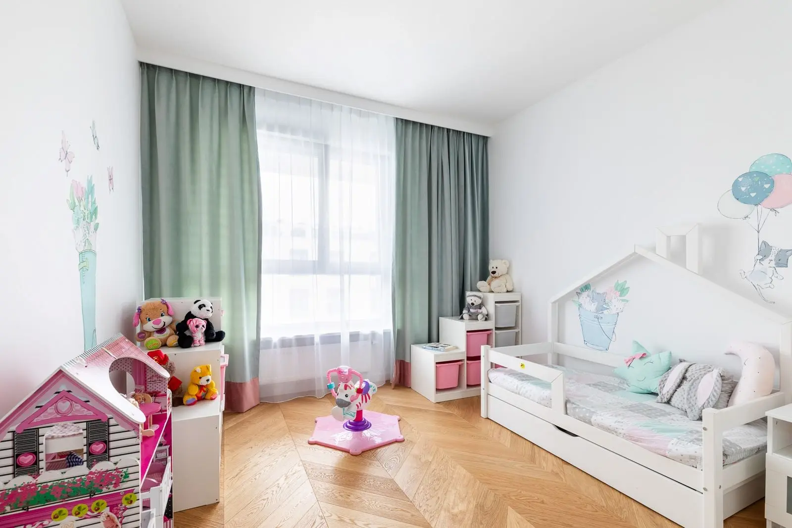 Design: Anna Dvořák - Zamiara