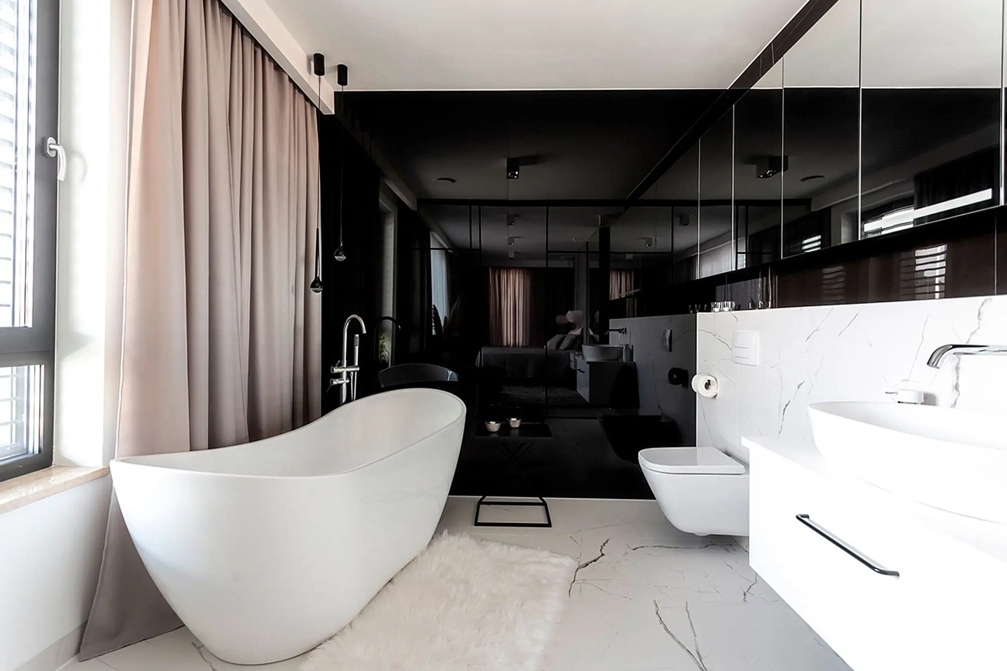 DESIGN: BEATA ALBRECHT AJOT