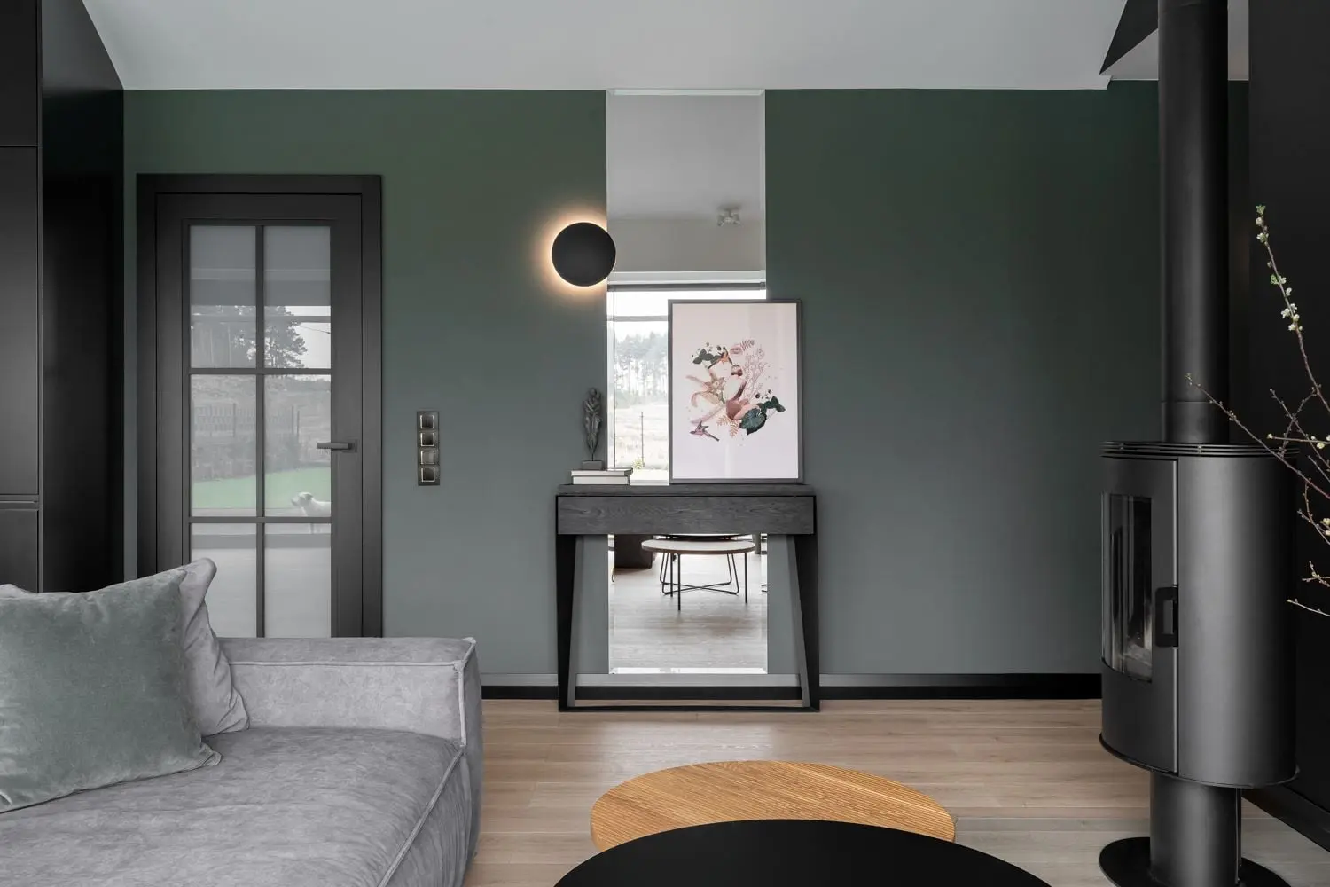 DESIGN: F-STUDIO FOTO: INKADR