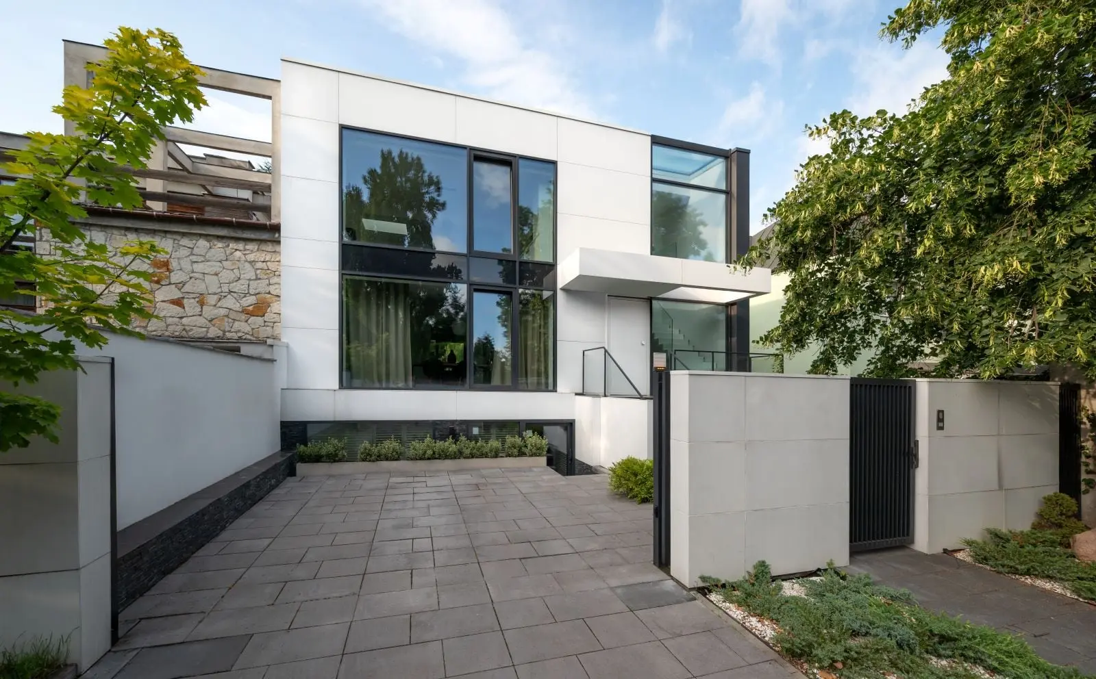 AUTOR: mgr arch. Paweł Lis współpraca: mgr arch. Mariusz Krystoń foto: Radek Gałczyński