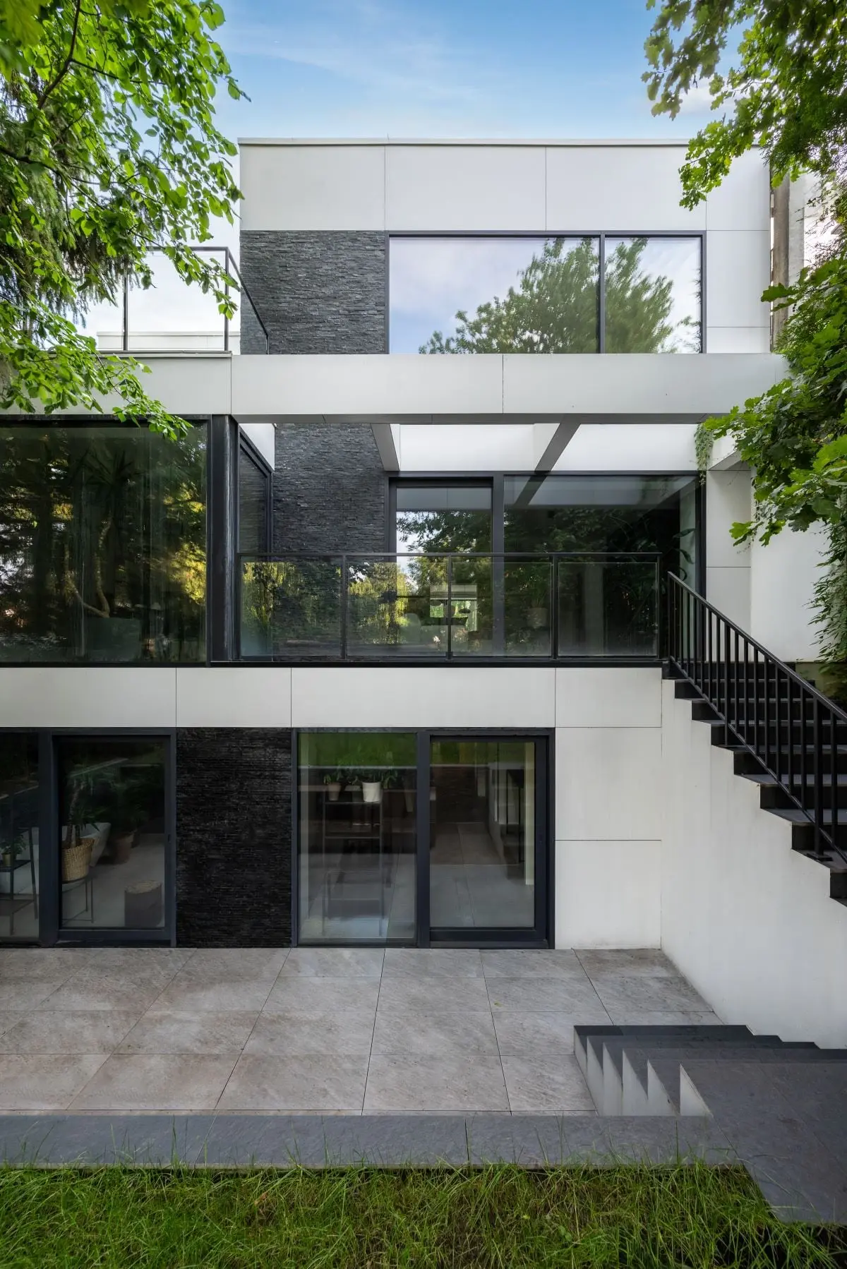 AUTOR: mgr arch. Paweł Lis współpraca: mgr arch. Mariusz Krystoń foto: Radek Gałczyński