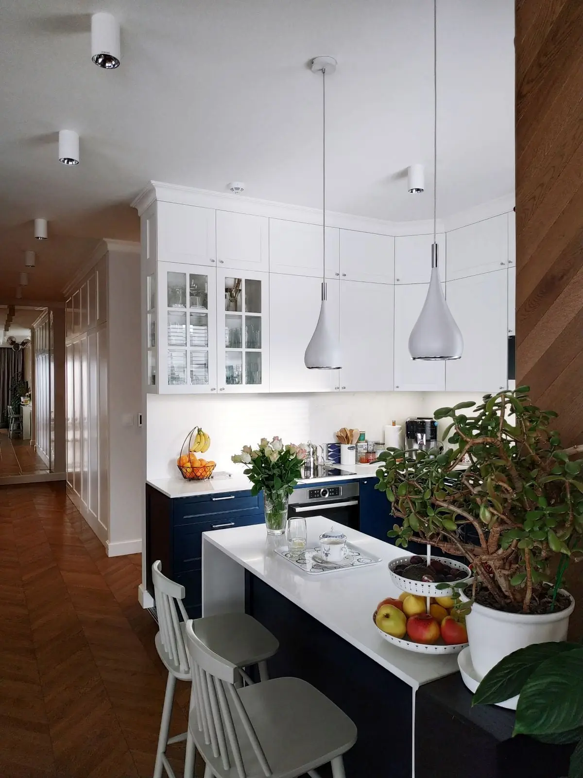 Design: LUVA oraz Pogotowie Wnętrzarskie