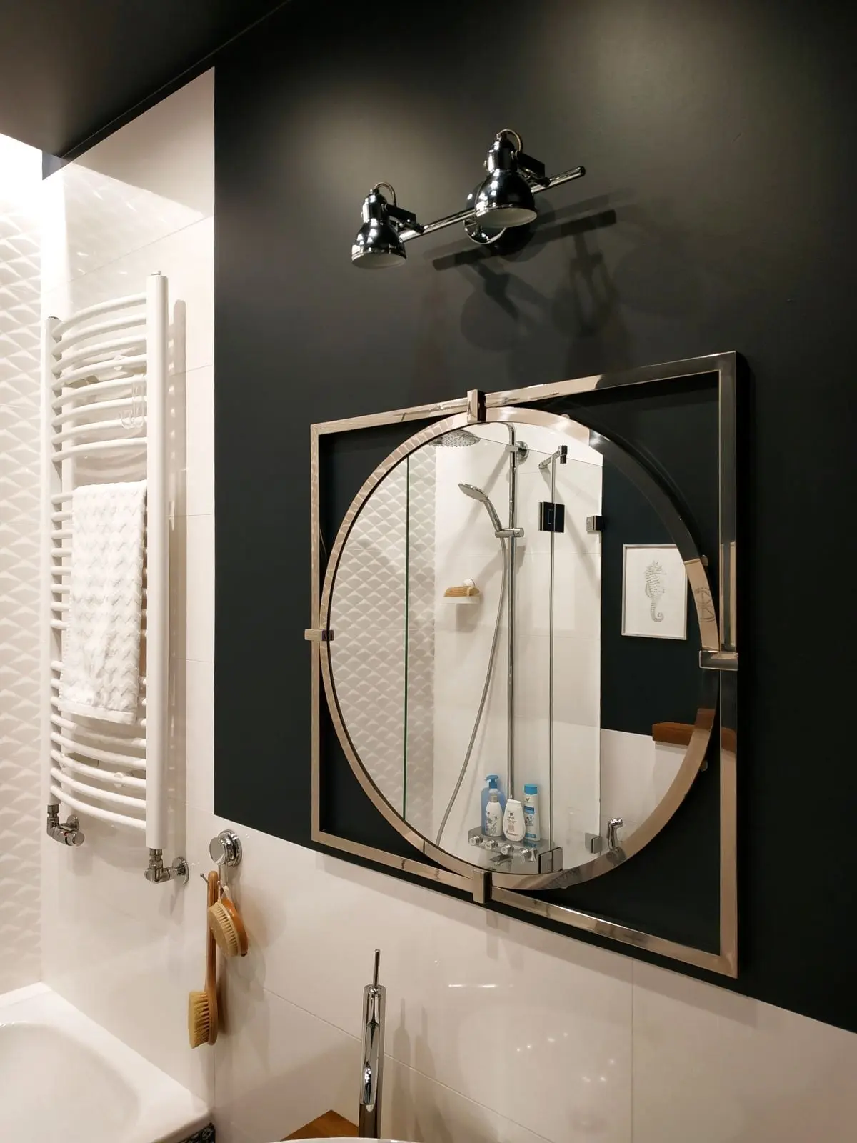 Design: LUVA oraz Pogotowie Wnętrzarskie