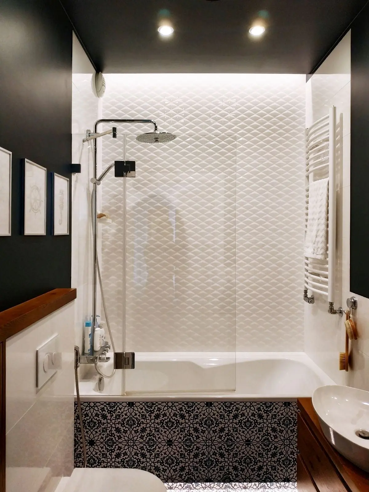 Design: LUVA oraz Pogotowie Wnętrzarskie