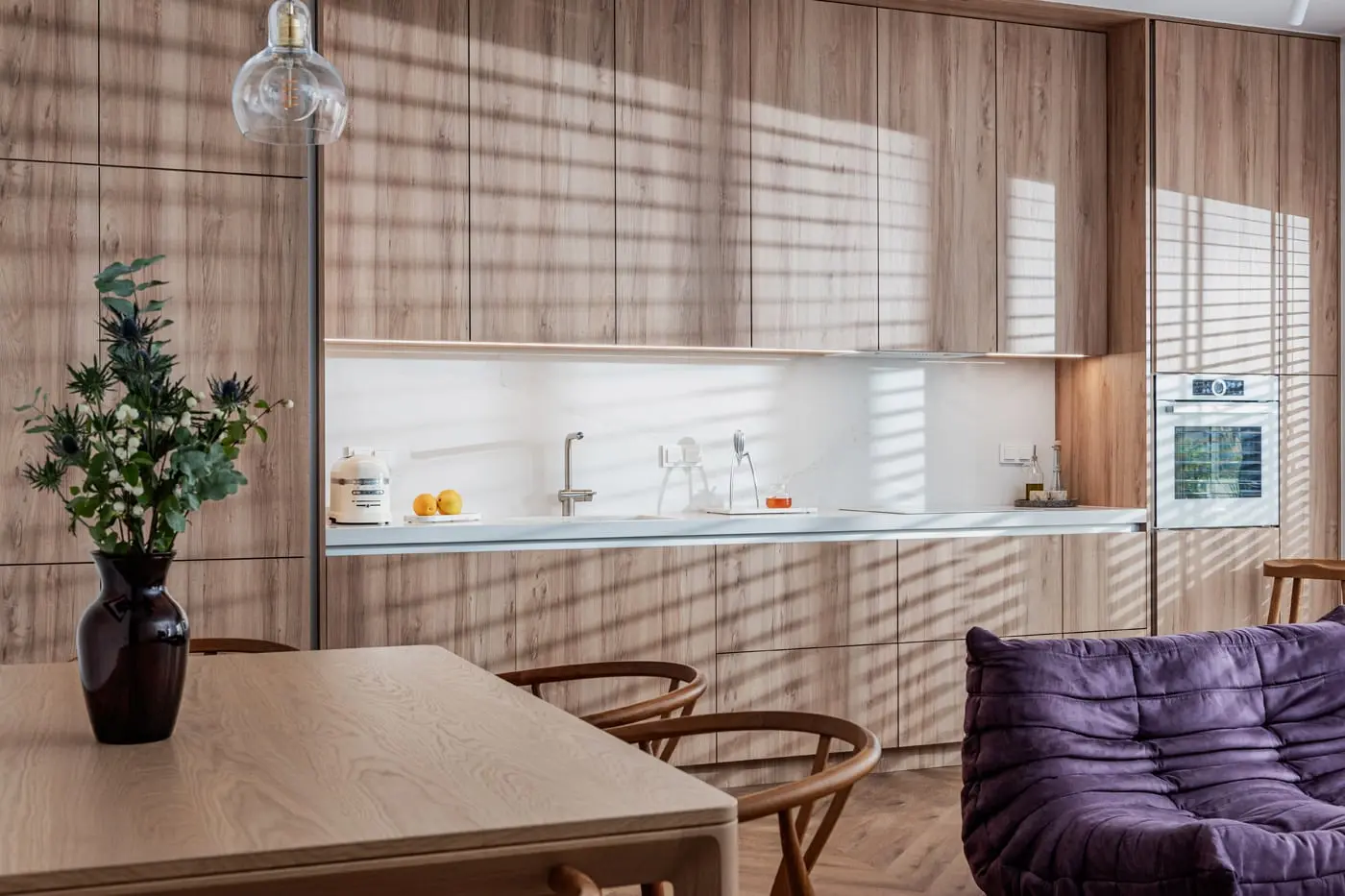 Projekt: Aleksandra Polakowska, Pracownia Architektury Wnętrz Deer Design Projekt mebli: Daniel Stochniałek z Pracowni Stolarskiej Deer Wood Zdjęcia: Zagórny Studio