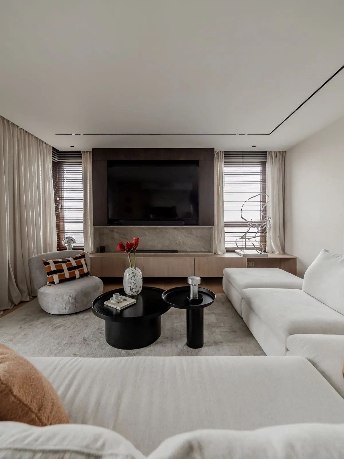 Proj.: 94 DESIGN Foto: przestrzenie.fotografia