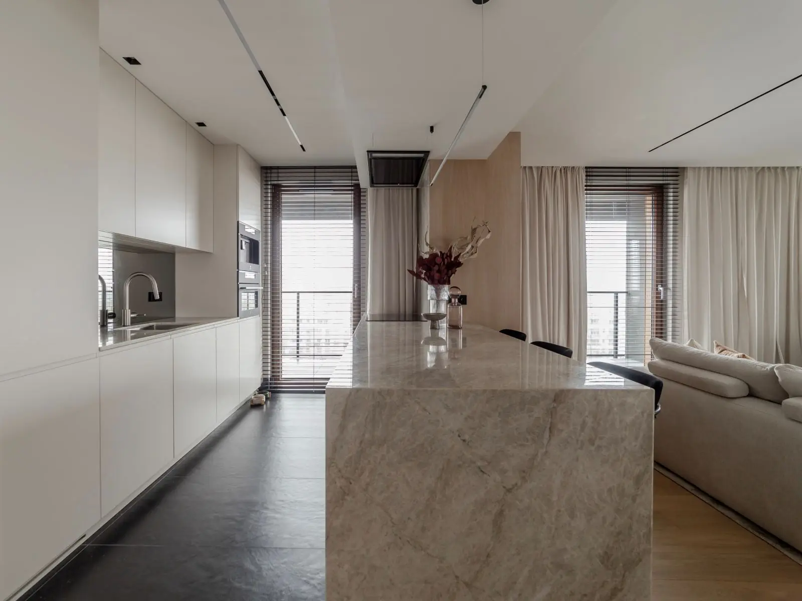 Proj.: 94 DESIGN Foto: przestrzenie.fotografia