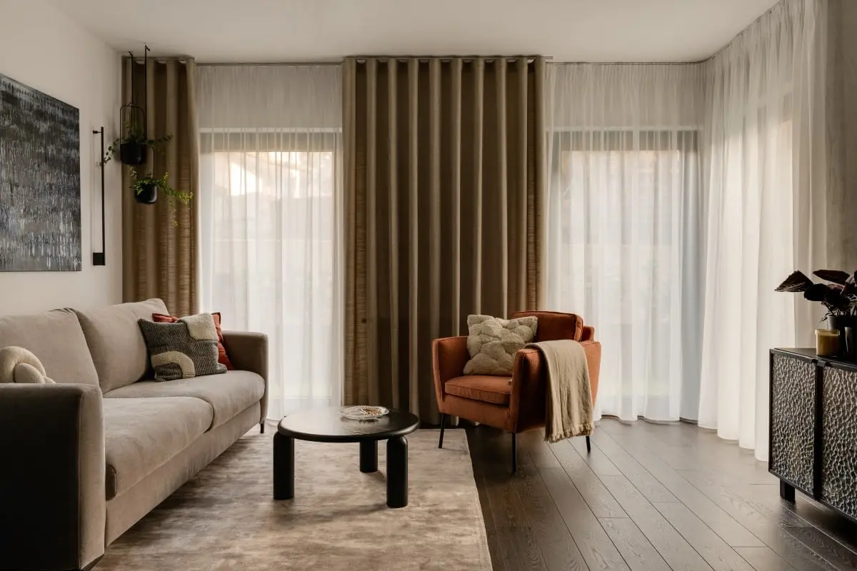 Projekt: Grupa NONO, zdjęcia: Oni Stories