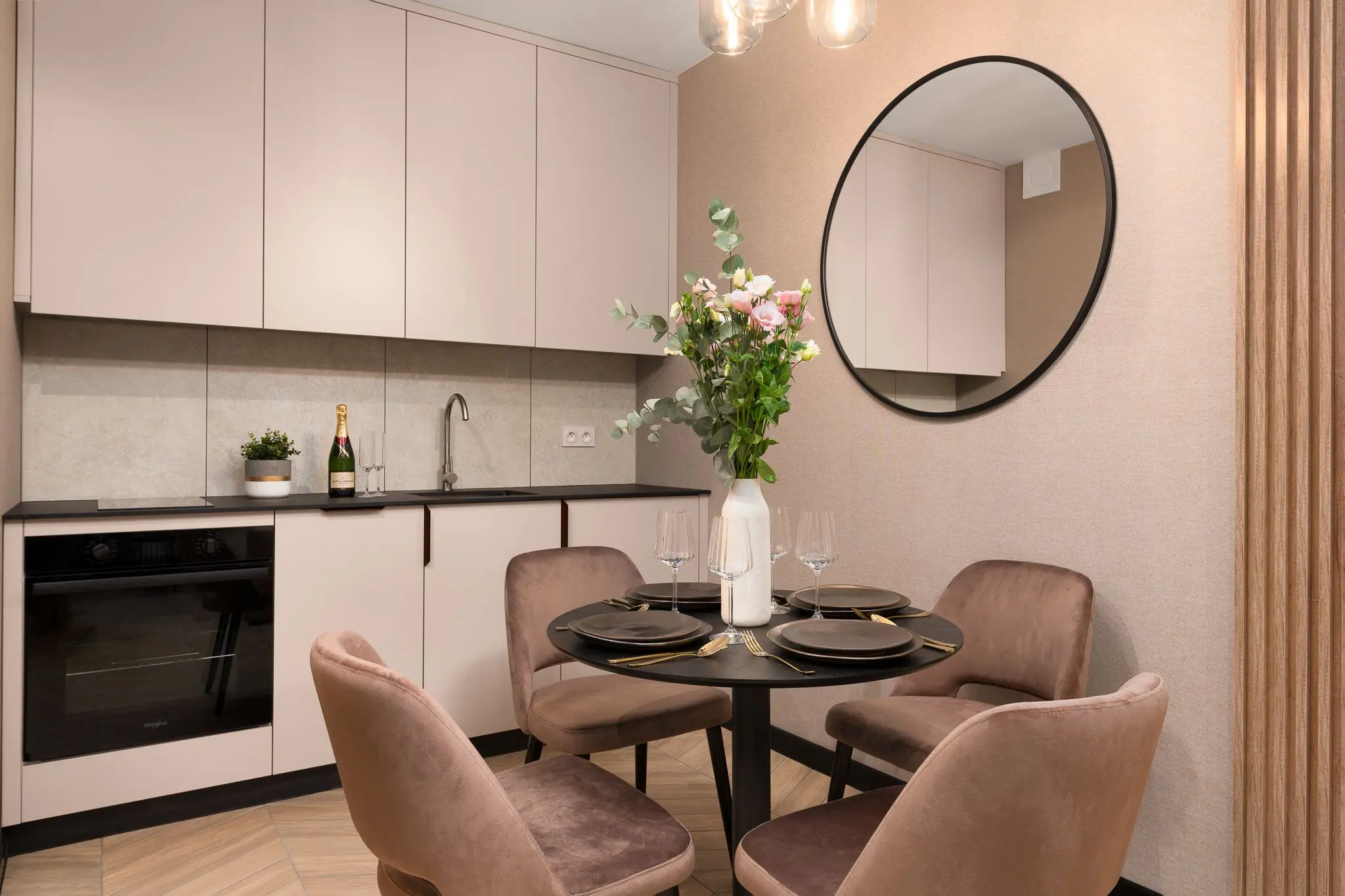 Design: Deer Design Business