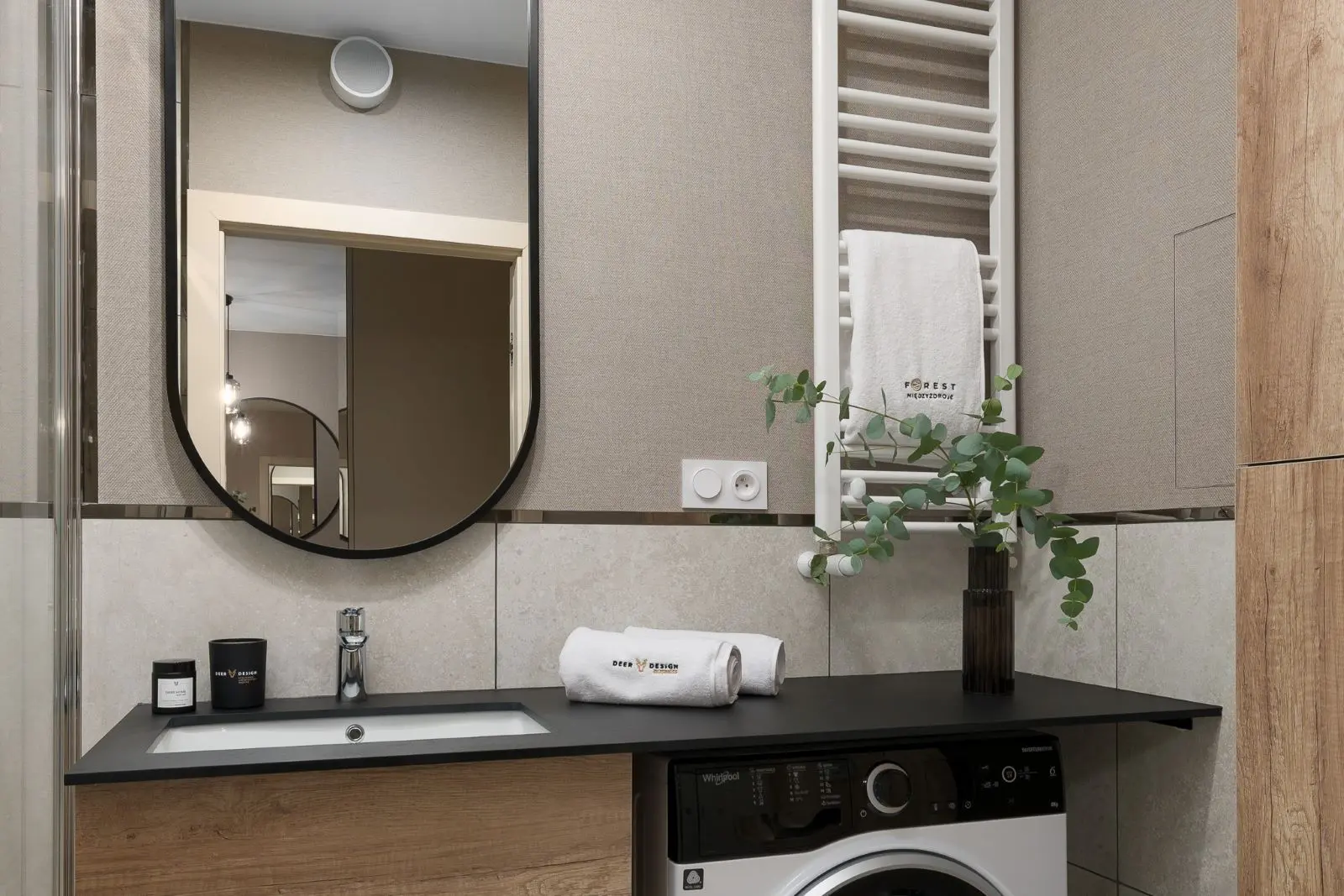 Design: Deer Design Business