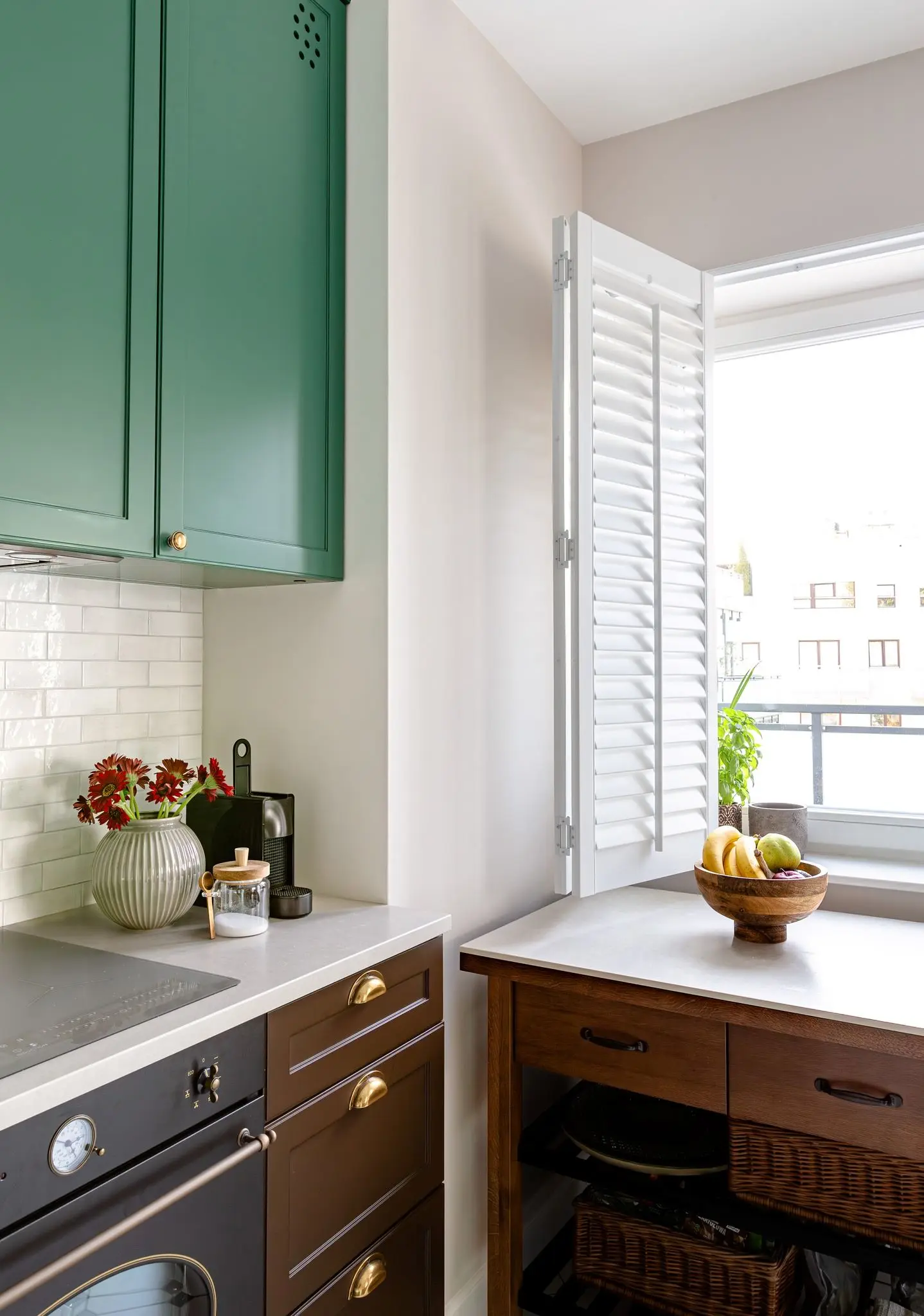 Projekt: Barbara Godawska Demate iHome Sudio Zdjęcia : Mrok Studio