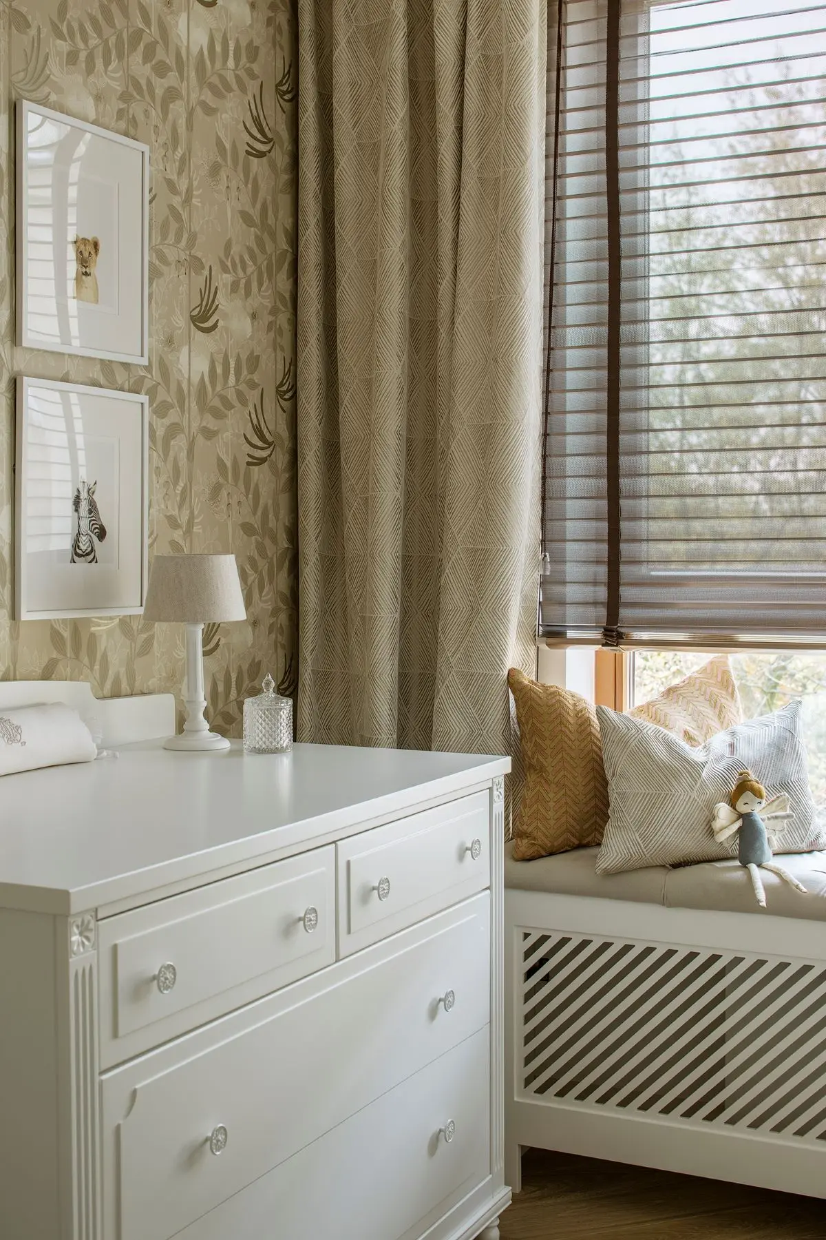 Design: Agnieszka Ludwinowska