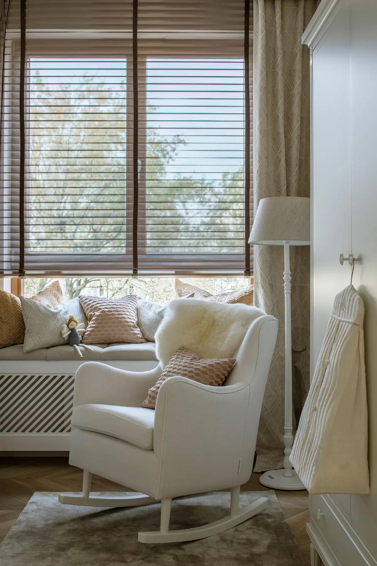 Design: Agnieszka Ludwinowska