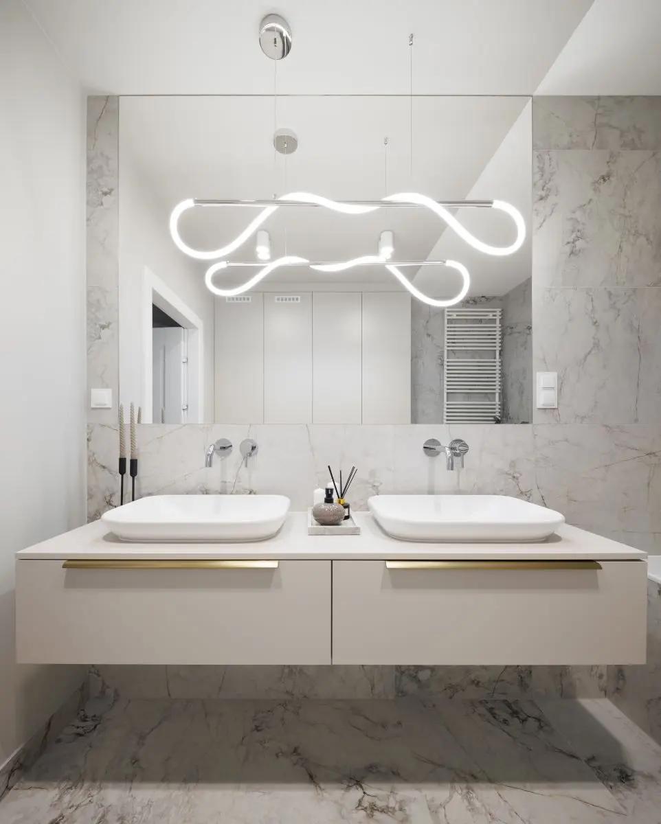 Zamieszkać na wyspie. Apartament w stylu modern classic