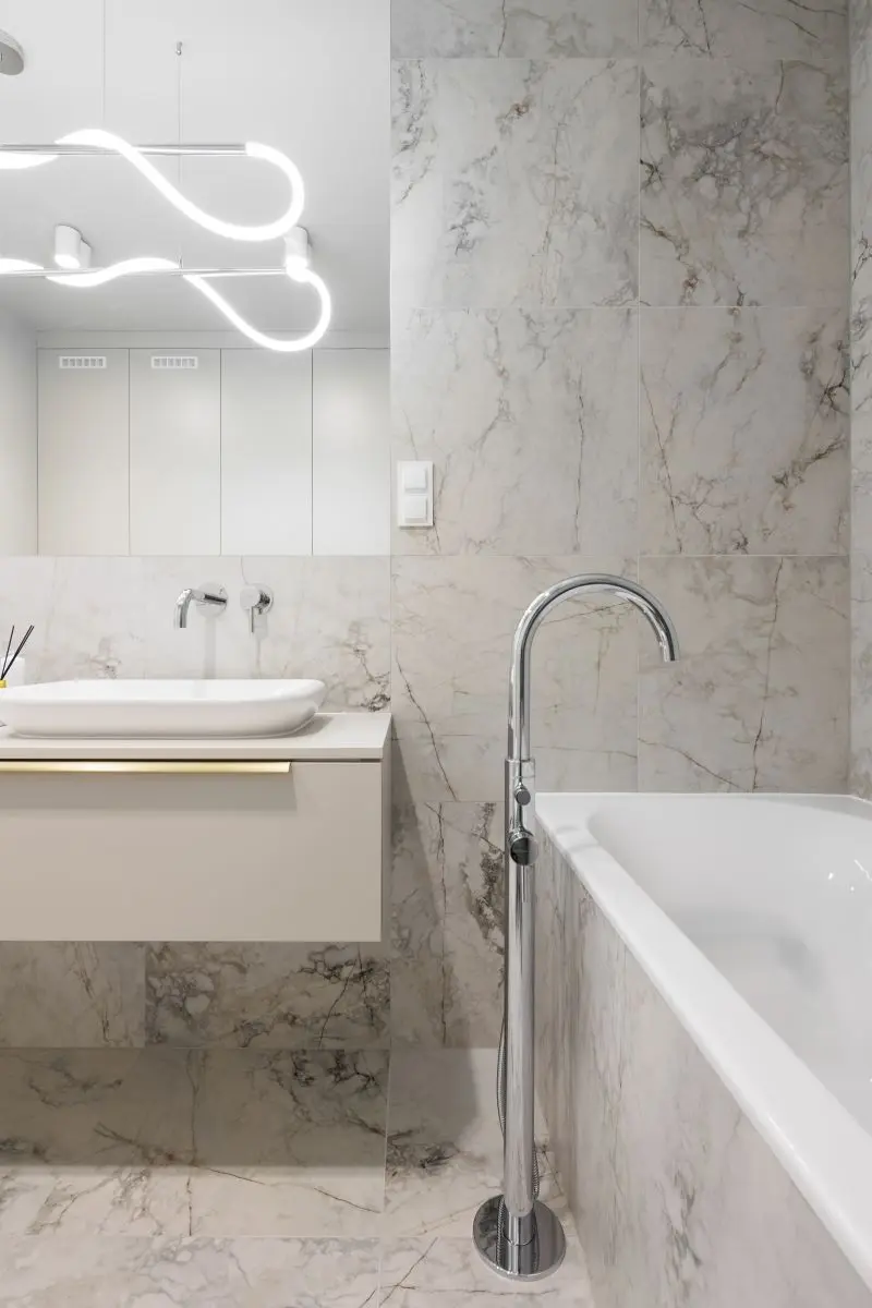 Zamieszkać na wyspie. Apartament w stylu modern classic
