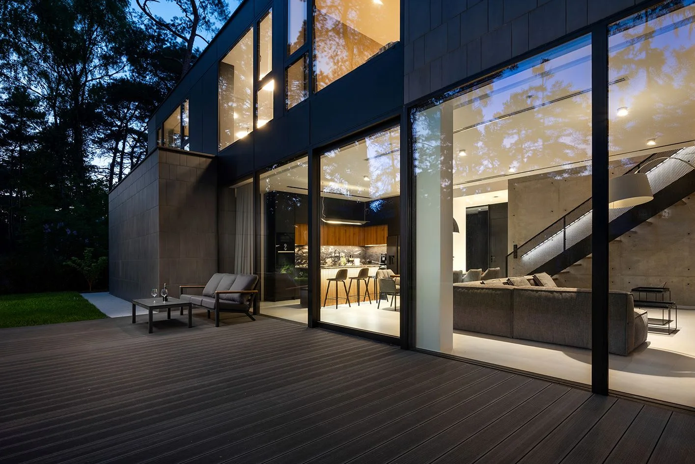 DOM NA ORZECHOWEJ w Józefowie | PAWEL LIS ARCHITEKCI