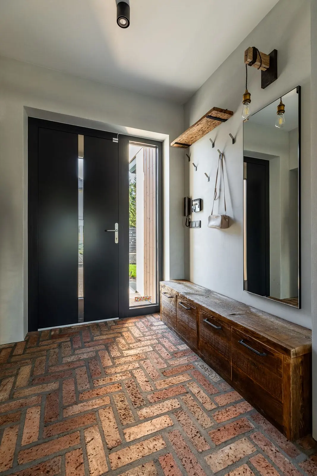 Projekt i tekst: Magdalena Lechowicz /  Dream Space    Dekorator wnętrz: Magdalena Nowakowska  Zdjęcia: Kąty Proste/ Paweł Biedrzycki   www.katyproste.pl