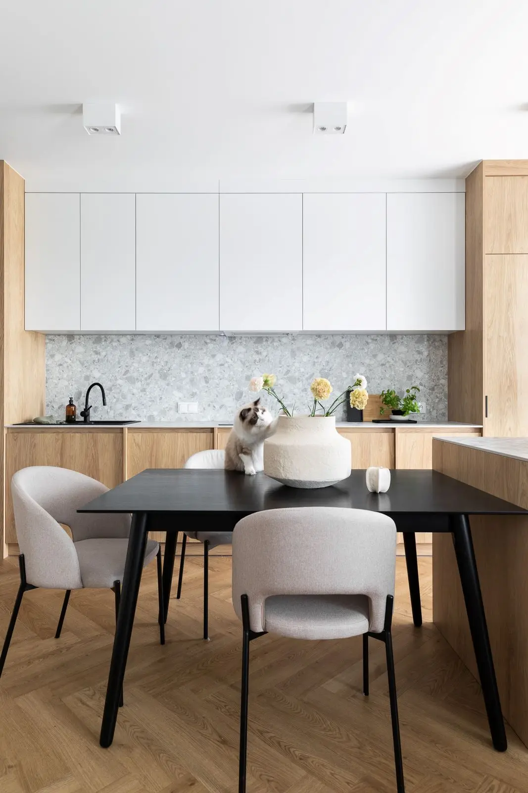 Projekt i stylizacja: Kaja Dębska i Patrycja Paś - Gurtler | Loveto.design www.loveto.design Zdjęcia: Paweł Biedrzycki | Kąty Proste www.katyproste.pl