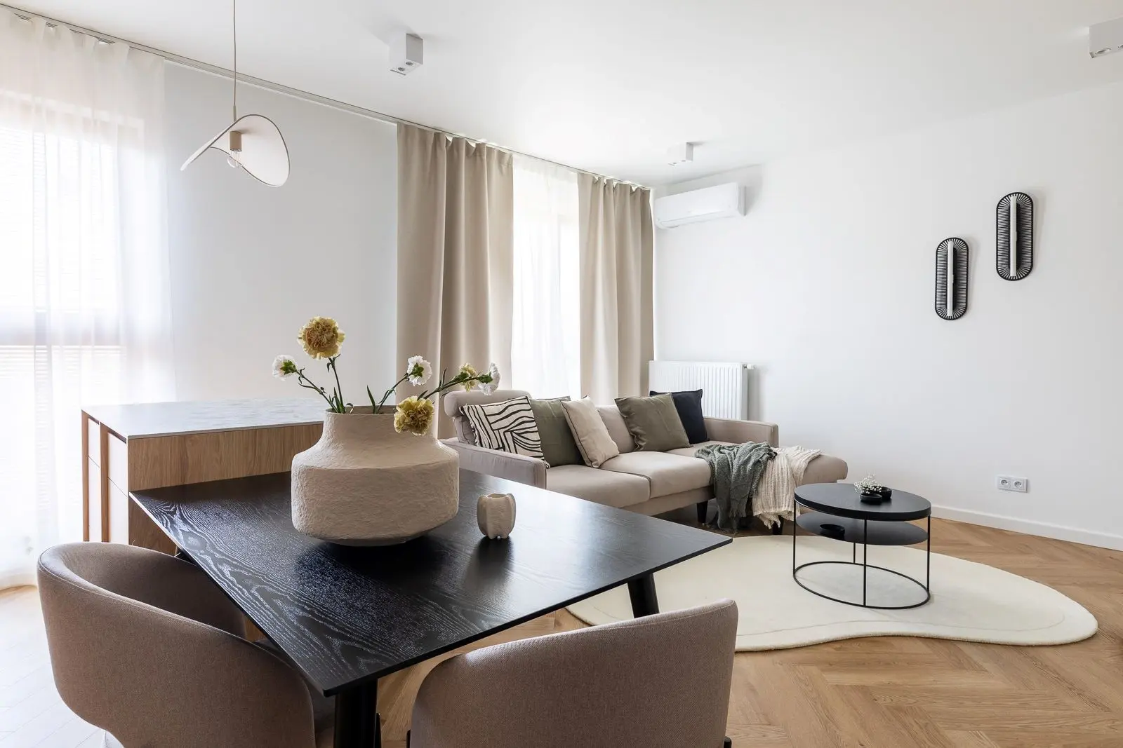 Projekt i stylizacja: Kaja Dębska i Patrycja Paś - Gurtler | Loveto.design www.loveto.design Zdjęcia: Paweł Biedrzycki | Kąty Proste www.katyproste.pl