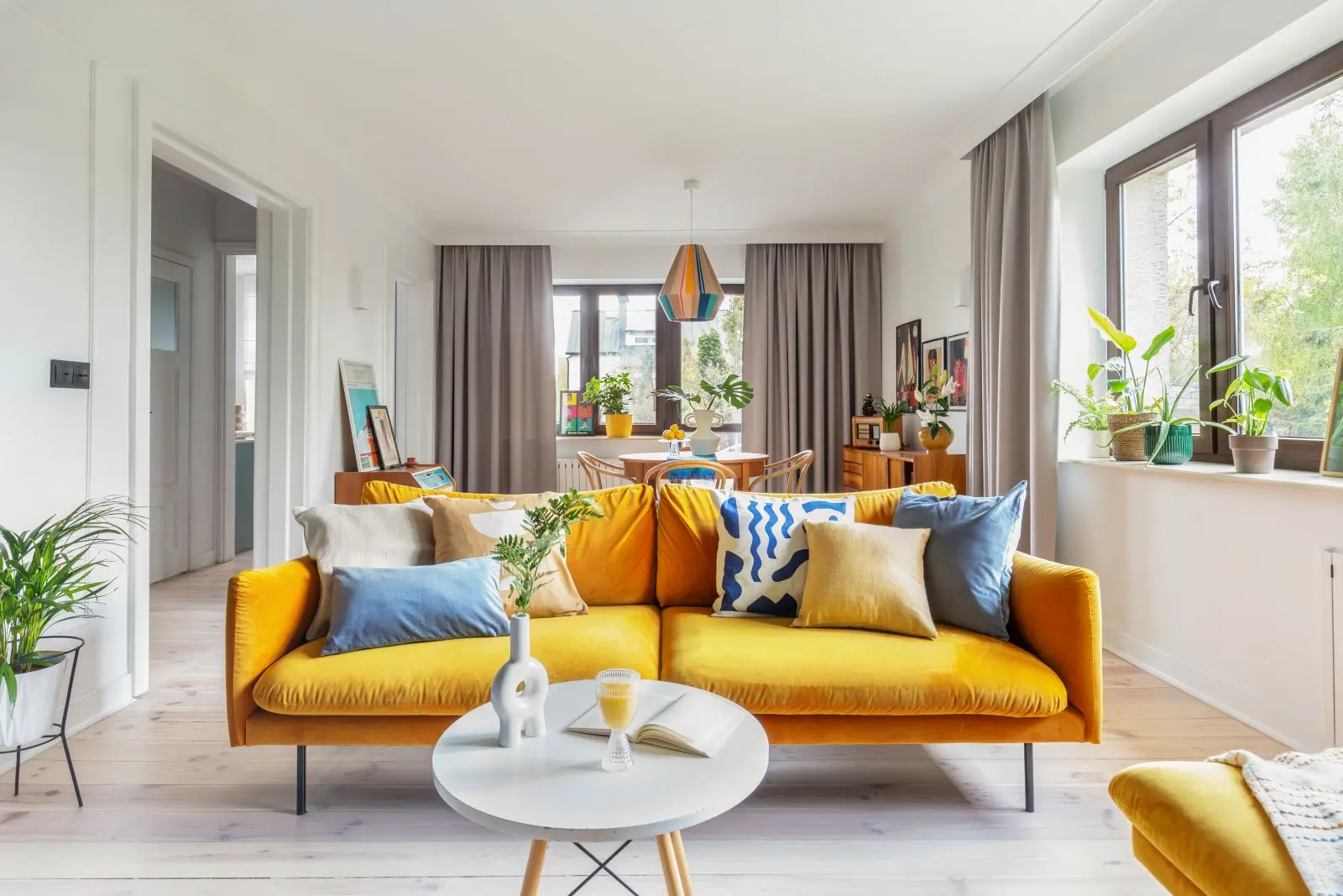 Zdjęcia: Marta Behling, Pion Poziom Fotografia Wnętrz Projekt: To Be Design Weronika Budzichowska (www.tobedesign.pl)