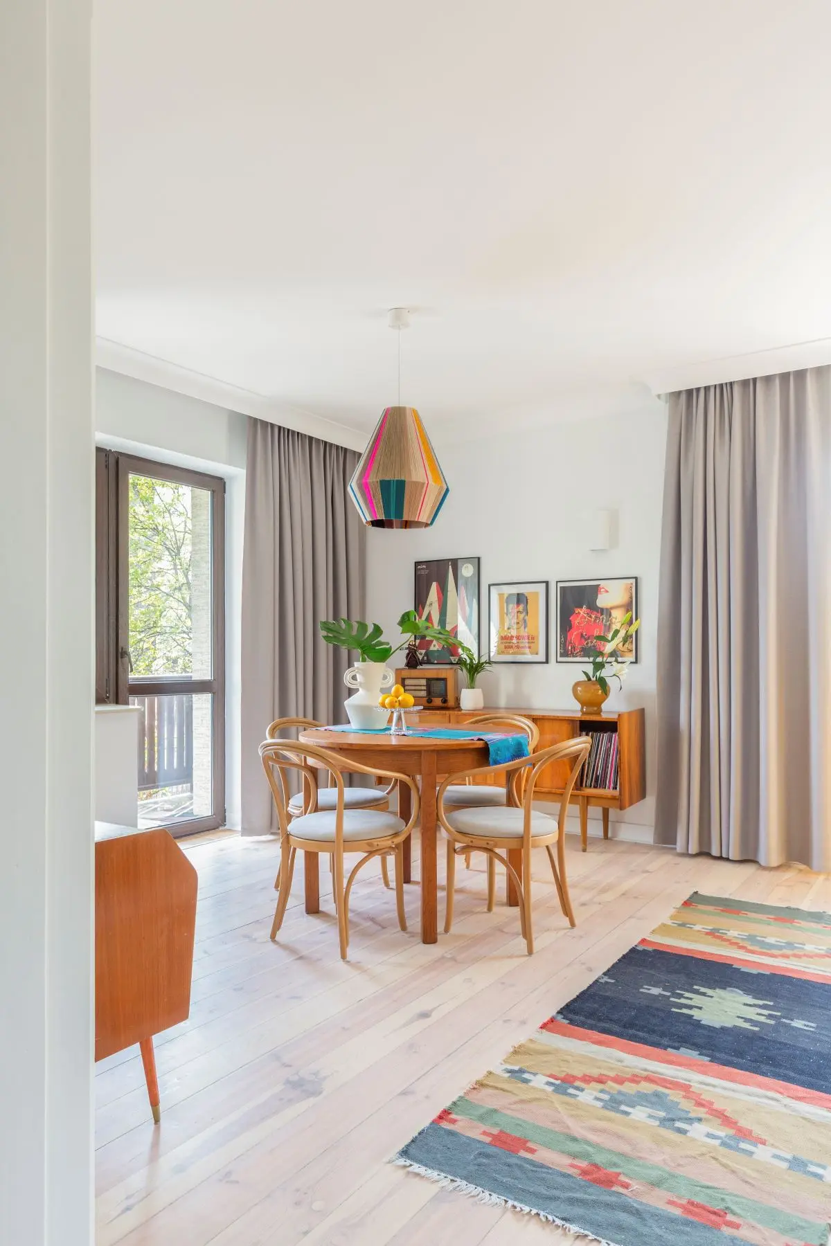 Zdjęcia: Marta Behling, Pion Poziom Fotografia Wnętrz Projekt: To Be Design Weronika Budzichowska (www.tobedesign.pl)