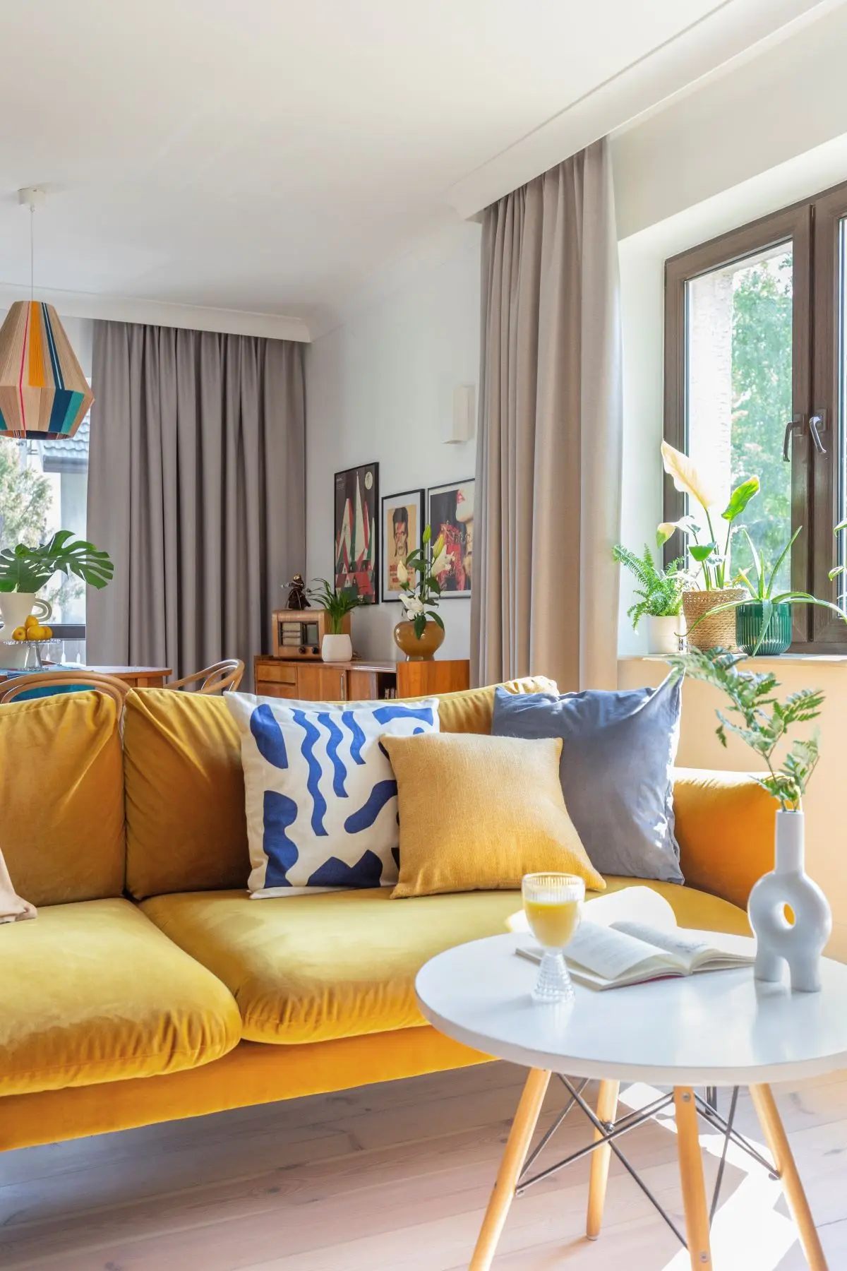 Zdjęcia: Marta Behling, Pion Poziom Fotografia Wnętrz Projekt: To Be Design Weronika Budzichowska (www.tobedesign.pl)