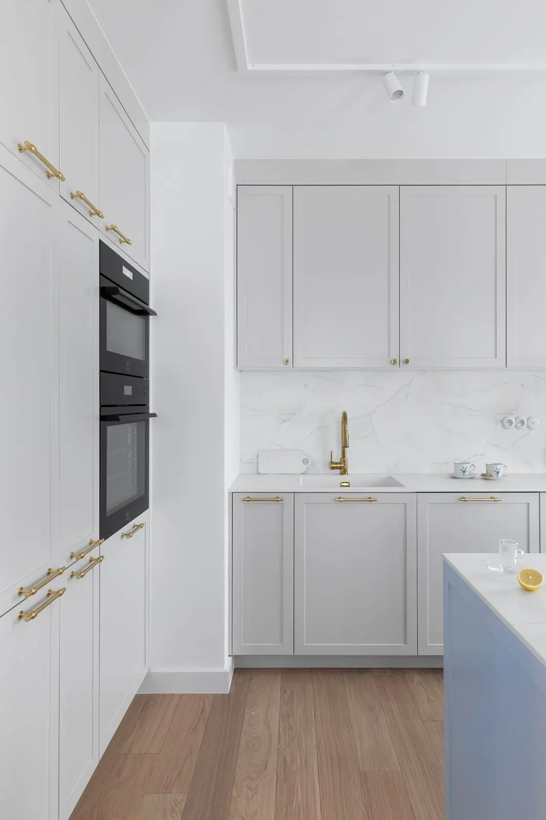 Poziom3 – Katarzyna Tur i Joanna Piotrowska. Zdjęcia wnętrza wykonał Paweł Biedrzycki z pracowni Kąty Proste