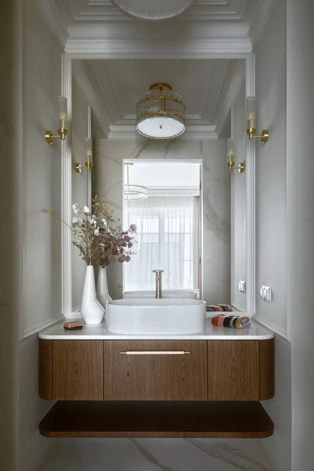 Proj.: Hola Design Foto: Yassen Hristov.