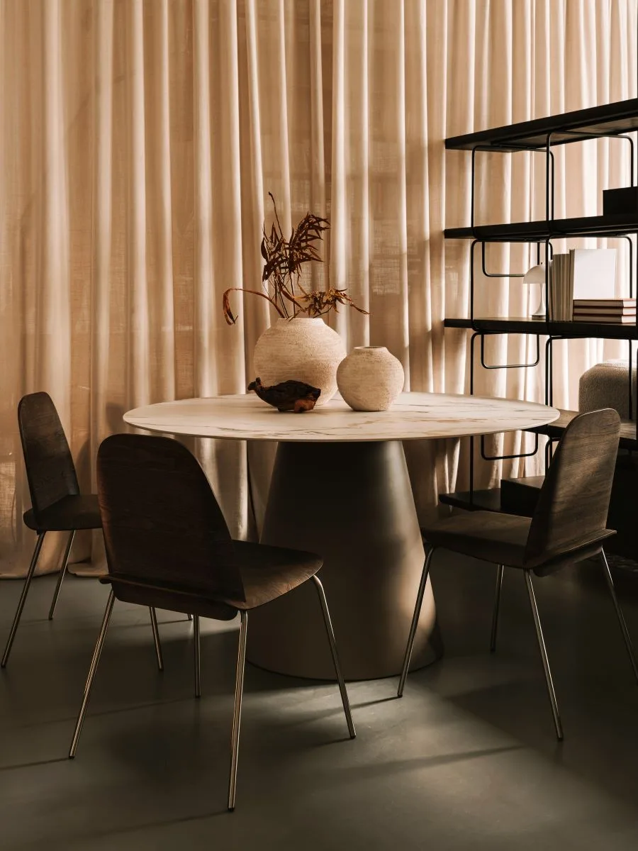 Internity Home stoły