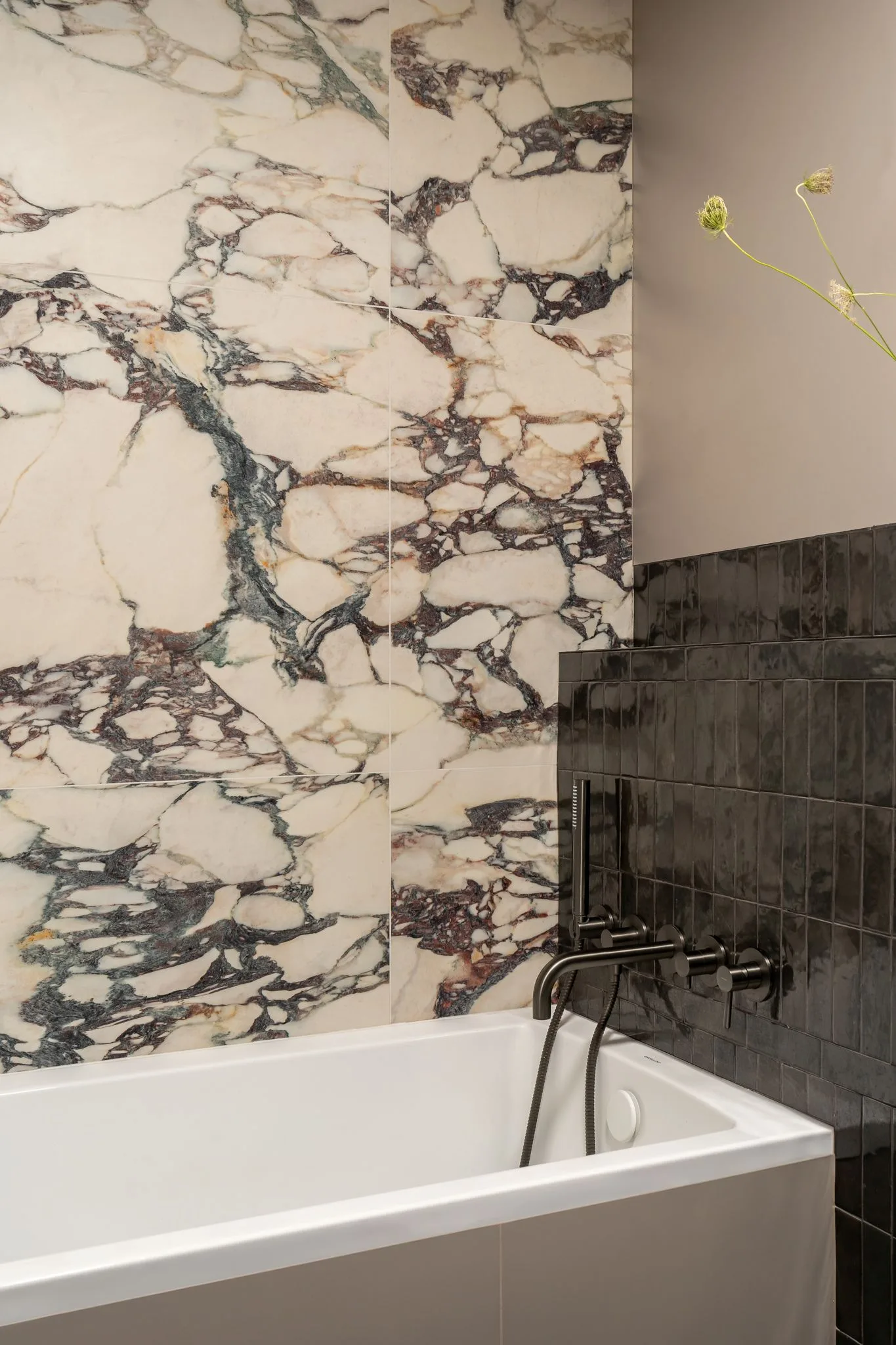 Fotograf: INKADR Natalia KaczmarekStylizacja: Justyna MadejArchitekt: Rzecz Jasna Wnętrza, Magdalena Płatonow