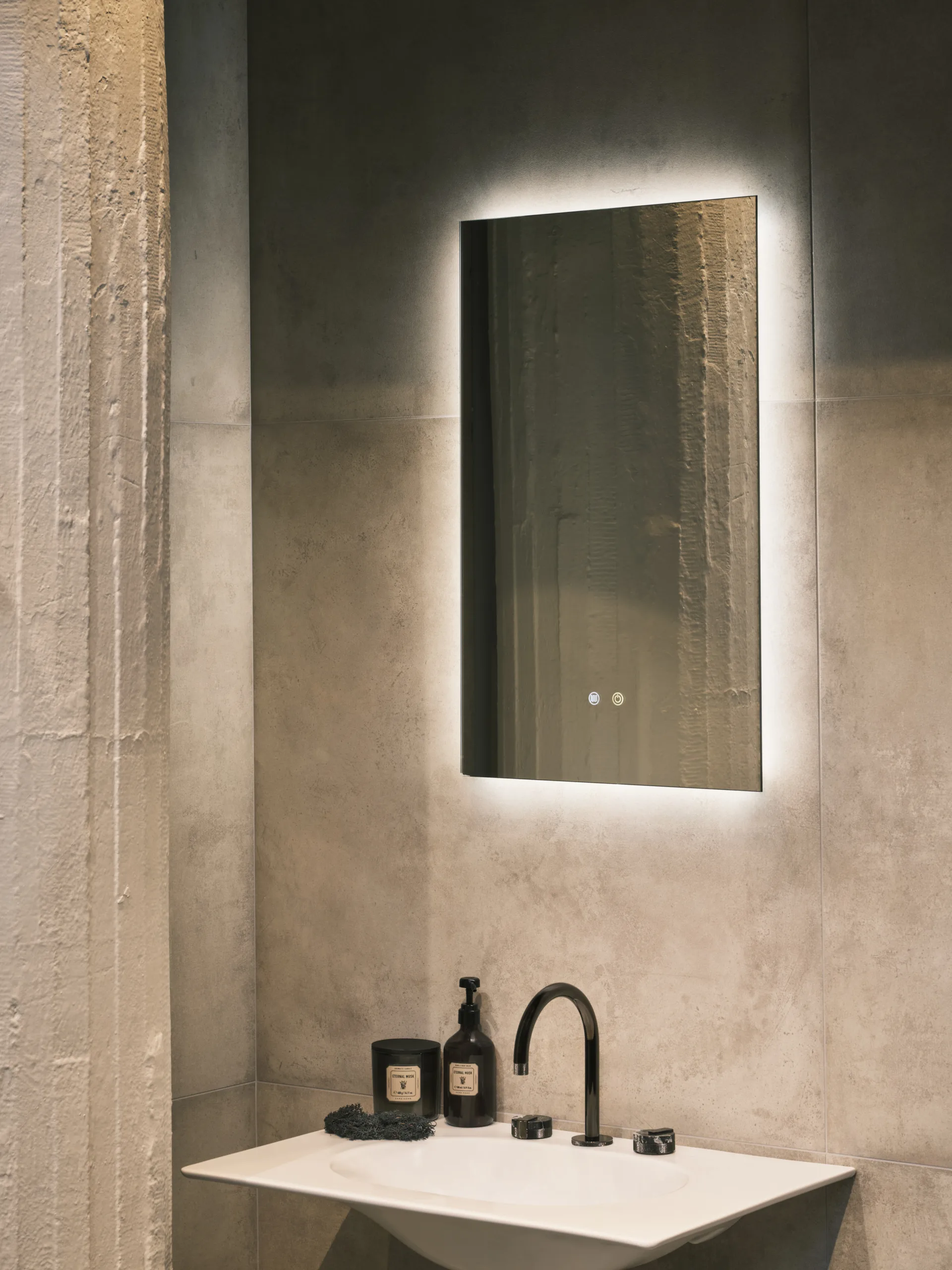 Internity Home Lustro Riflessio_1.jpg