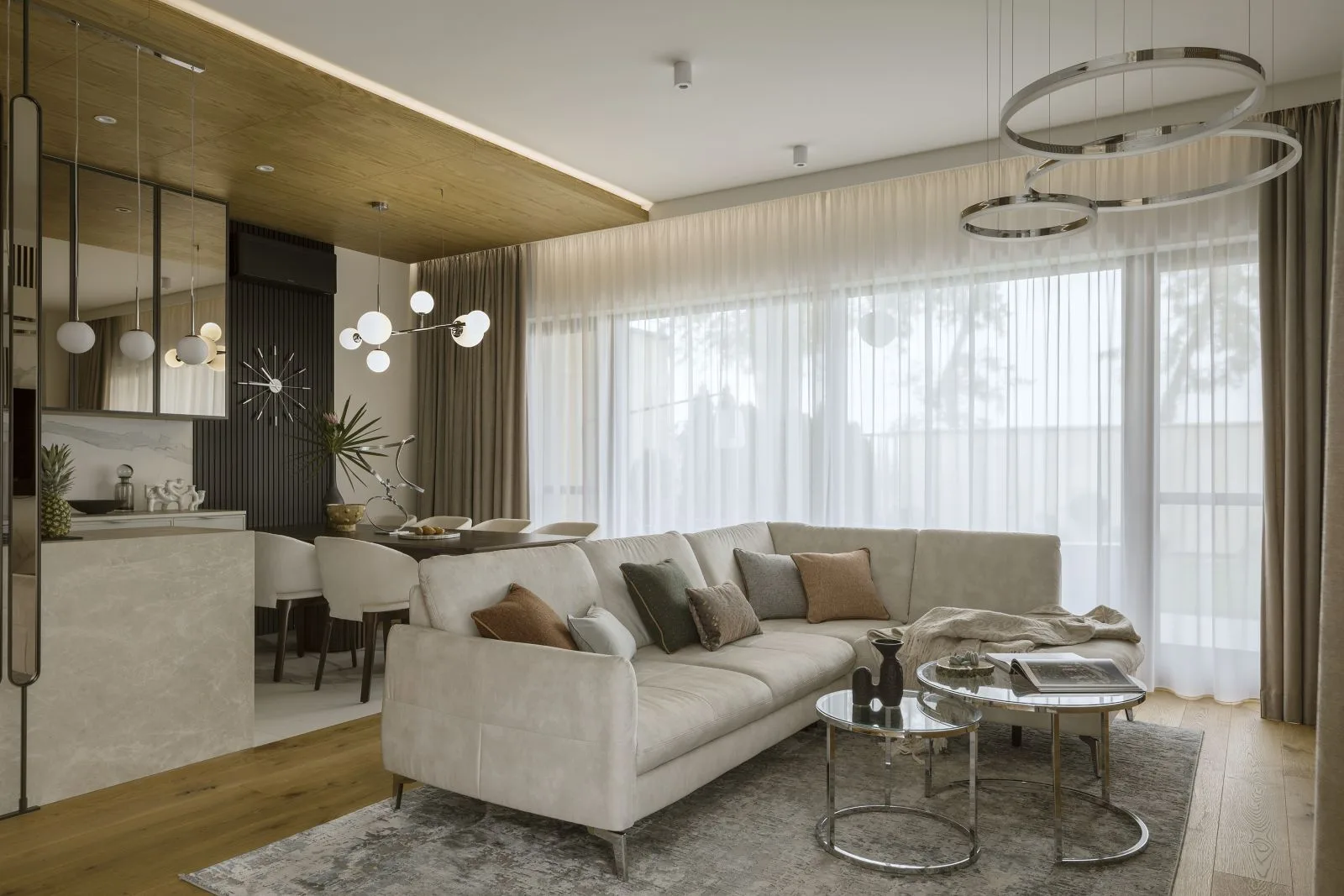 projekt dużego domu jendorodzinnego