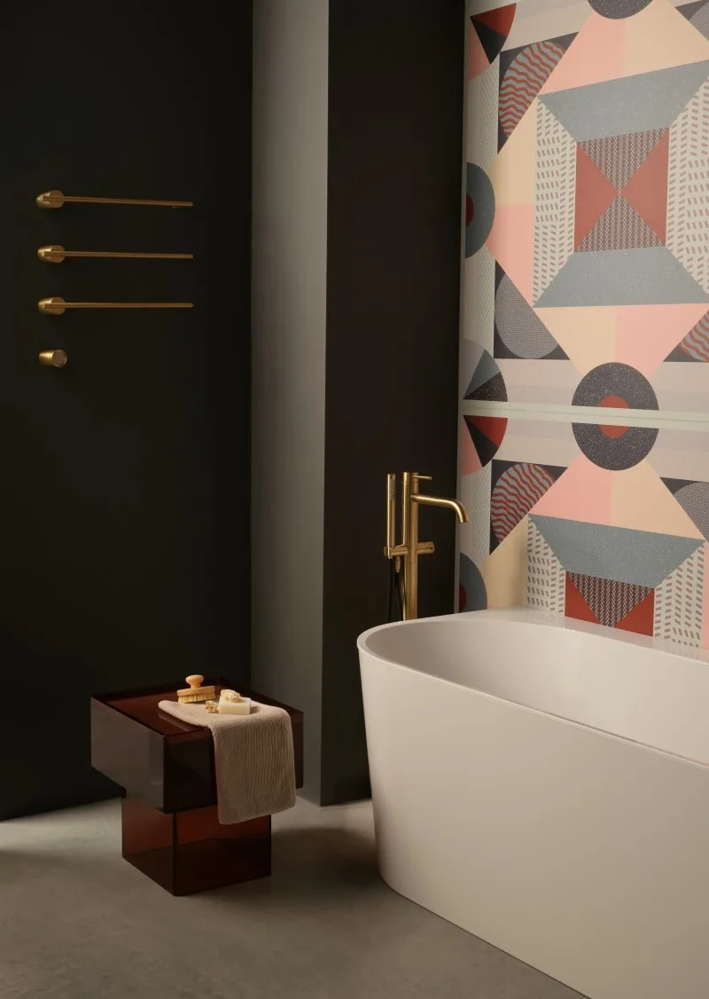 złoty grzejnik elektryczy